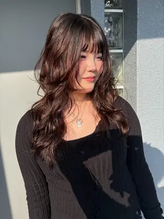 ロング eim AYUKAのヘアスタイル