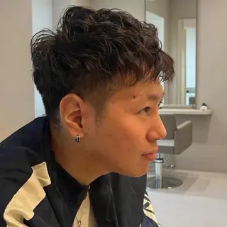 パーマ メンズ 髪質改善Wカラー ウルトワのアユカのヘアスタイル