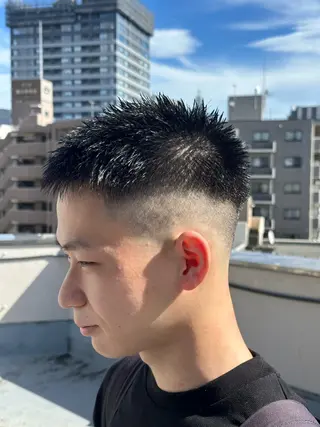 ショート メンズ スパイキー/ ピンパーマ/緑川雄也のヘアスタイル