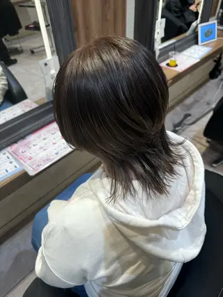 ミディアム カラー 🐺ウルフ× ハイトーン🐺MOEのヘアスタイル