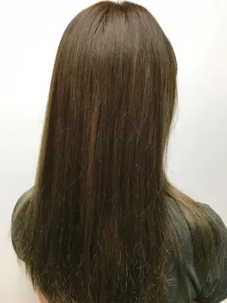 ロング カラー ナカオ ヤストシのヘアスタイル