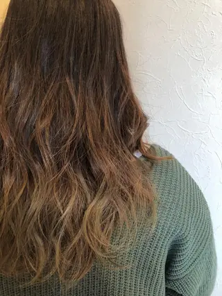セミロング カラー ヘアアレンジ IVY villa Suzu.のヘアスタイル