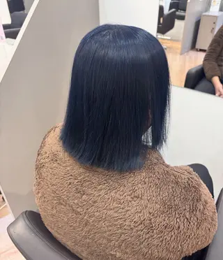 ミディアム カラー momo/レイヤー /デザインカラーのヘアスタイル