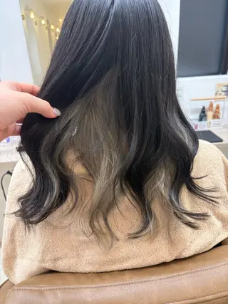 カラー ルプラボウ すぎやまみほのヘアスタイル