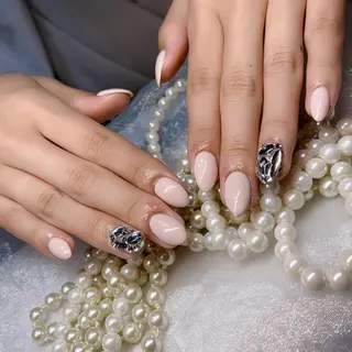 ネイル Queens みなみのネイルデザイン