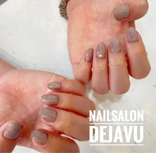 ネイル Nail salon Dejavu 🌿のネイルデザイン