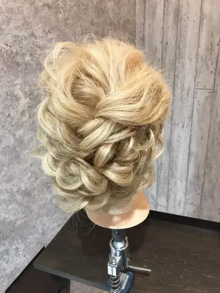 ヘアアレンジ uru" すずきさゆりのヘアスタイル