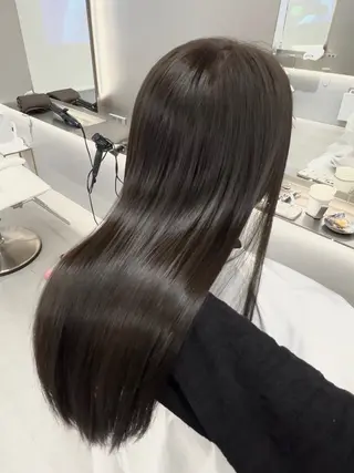 ロング ゆみ／ lei miuのヘアスタイル