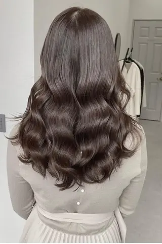 セミロング 【髪質改善×トレンド ヘア】杉崎のヘアスタイル