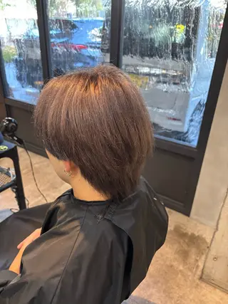カラー 吉田 光希のヘアスタイル
