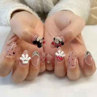 ネイル 💎🐰 saki. m 🐰💎のネイルデザイン