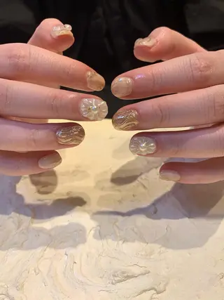 ネイル マキノ ユイのネイルデザイン