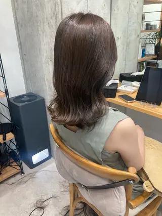 ミディアム ✨色持ちの良い艶 カラー✨蟹江真世のヘアスタイル