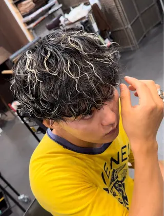 パーマ メンズ 年間2000名担当◎ パーマ職人/仲原佑樹のヘアスタイル