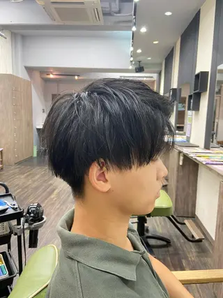 ミディアム 仁和山 晃のヘアスタイル