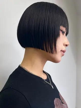 ショート カラー 縮毛矯正×ボブ職人 【圧倒的朝楽ボブ】のヘアスタイル