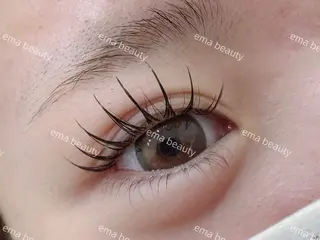 マツエク・マツパ EMA BEAUTY マツエクサロン池袋店のマツエク・マツパデザイン