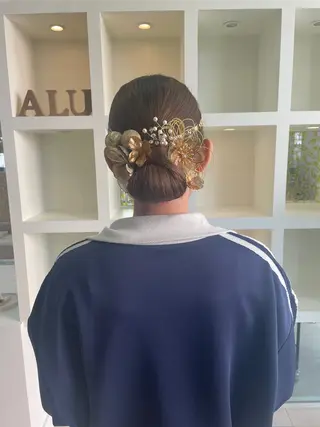 ロング ヘアアレンジ マキノ キョウカのヘアスタイル