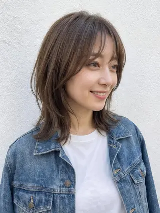 ミディアム kuschel ホリグチのヘアスタイル