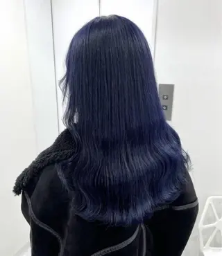 セミロング カラー ヘアアレンジ 🫧モテる💗ダメー ジレスハイトーン🫧のヘアスタイル