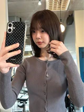 ミディアム カラー 韓国ボブ/レイヤー ボブ/ EMIRIのヘアスタイル