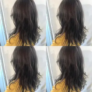 セミロング カラー 小栗 麻衣のヘアスタイル