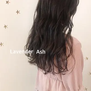 ロング カラー 市川 千夏のヘアスタイル