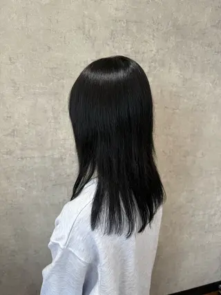 ミディアム カラー レイヤー/コテパーマ 松本　希愛のヘアスタイル
