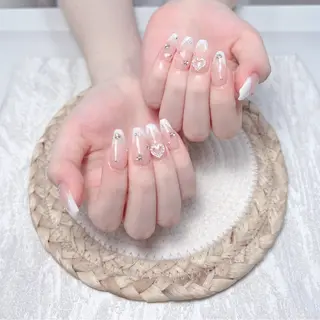 ネイル uu ネイルサロン関内🌼のネイルデザイン