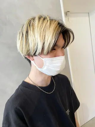 ショート カラー メンズ ハイトーン×レイヤー ／遠藤将太のヘアスタイル