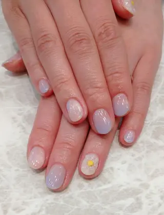 ネイル 會田 瑠衣のネイルデザイン