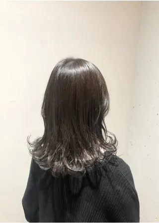 セミロング カラー 🎀♥️推しカラー tomoka💜🍭のヘアスタイル