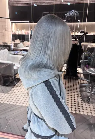 カラー 山中 あるのヘアスタイル