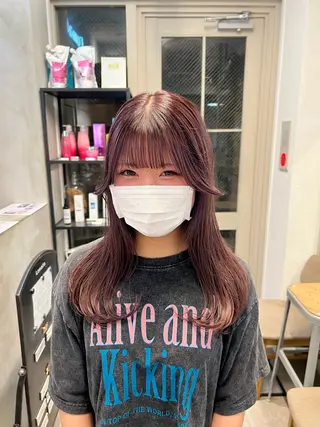 カラー うるぷる髪 🤍 Naanoのヘアスタイル