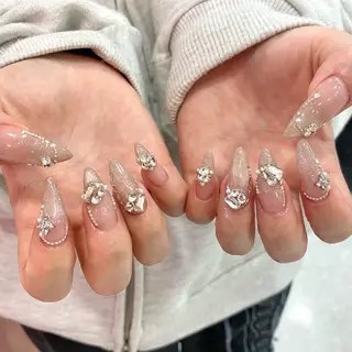 ネイル 🎀FLORANZ 🎀MIKAのネイルデザイン