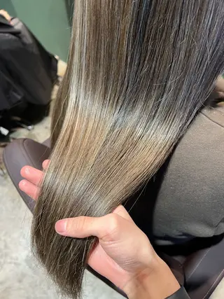 ロング カラー カラースペシャリスト しょう🧑🏼‍🎨のヘアスタイル