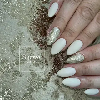 ネイル S. JEWELのネイルデザイン