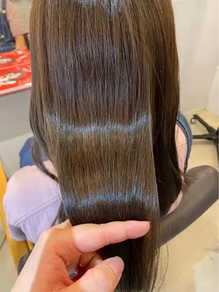 ロング 美髪✨艶髪✨髪質改善 カラー特化❕亀島のヘアスタイル
