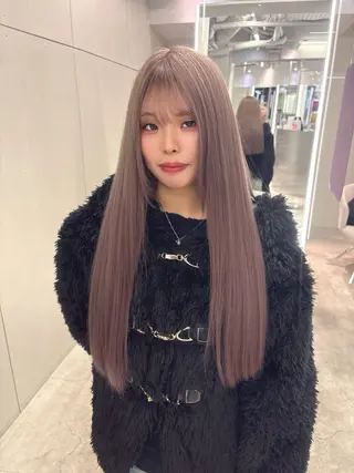 ロング Haru/ブリーチ /ダブルカラーのヘアスタイル