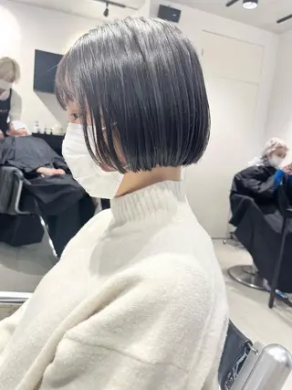 ショート カラー パーマ 透明感/オリーブ/ グレージュ/YUKAのヘアスタイル