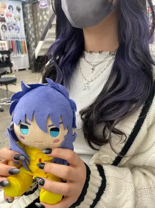 ミディアム カラー インナーカラー 推し ブリーチ  髪質改善のヘアスタイル