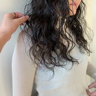 ロング パーマ AR.MARA サトウヒカルのヘアスタイル