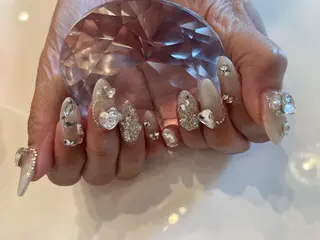 ネイル ♡ビジュール♡ NAIL &まつ毛のマツエク・マツパデザイン