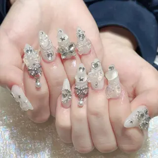 ネイル Queens ゲンのネイルデザイン