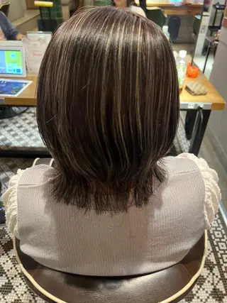 ミディアム カラー 🦋店長🦋 ほんさわ みずきのヘアスタイル