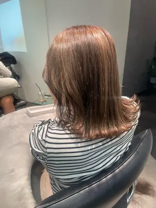 ミディアム カラー Kaede .のヘアスタイル