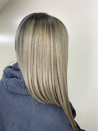 ロング カラー 透明感カラー& メンズアイブロウ専門のヘアスタイル