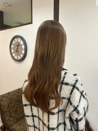ロング カラー 赤星 さえのヘアスタイル
