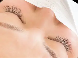 マツエク・マツパ DIANE  NA tomoの眉毛・アイブロウイメージ