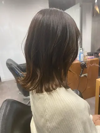 ミディアム ショート・ウルフ✂︎ 安住有咲子のヘアスタイル